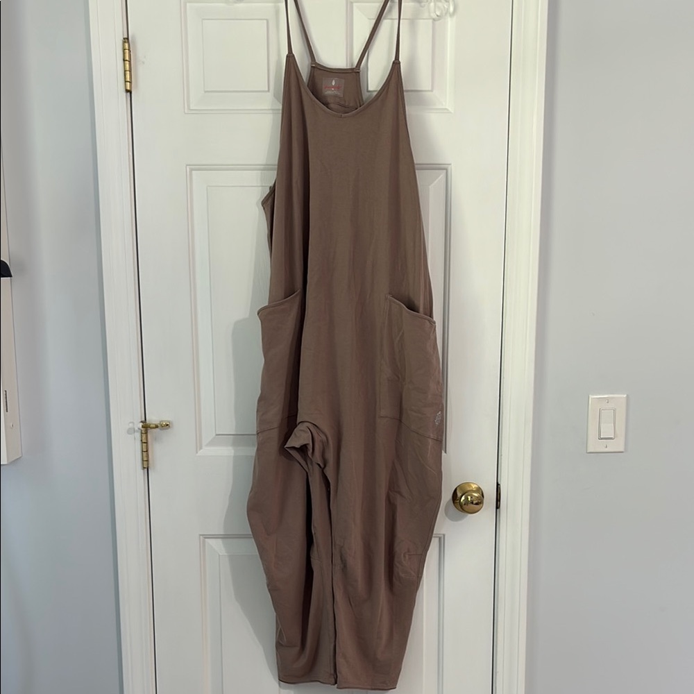 Free People Movement Mocha Latte Top Size Medium | NWOT Athleisure Lounge - Picture 2 of 7